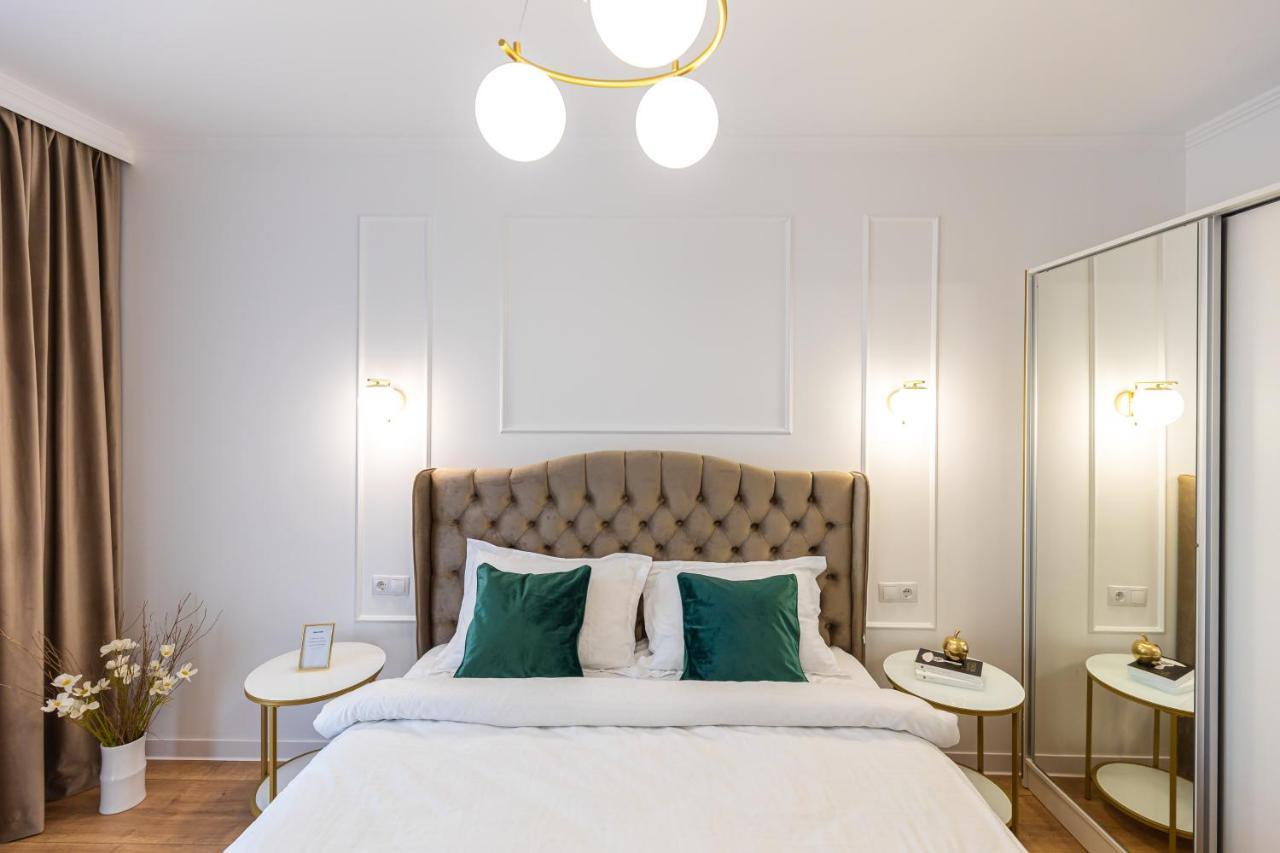Moon Luxury Apartment - Sunset View คลูจ-นาโปกา ภายนอก รูปภาพ