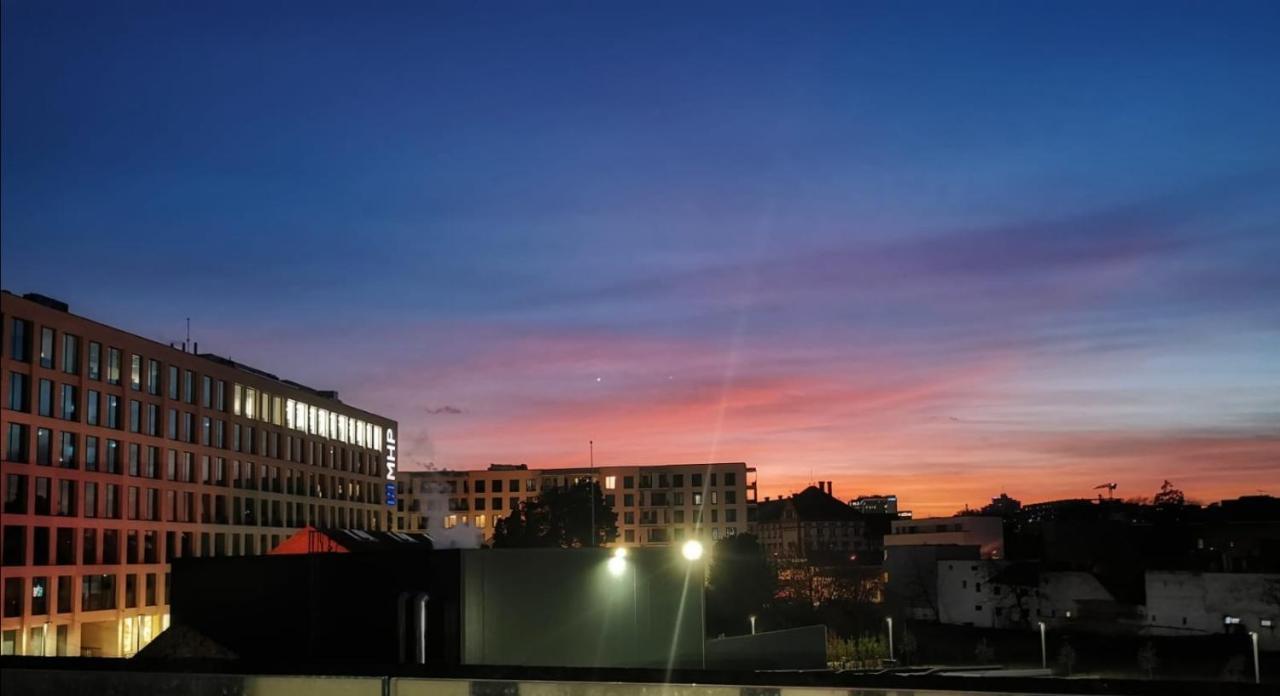 Moon Luxury Apartment - Sunset View คลูจ-นาโปกา ภายนอก รูปภาพ
