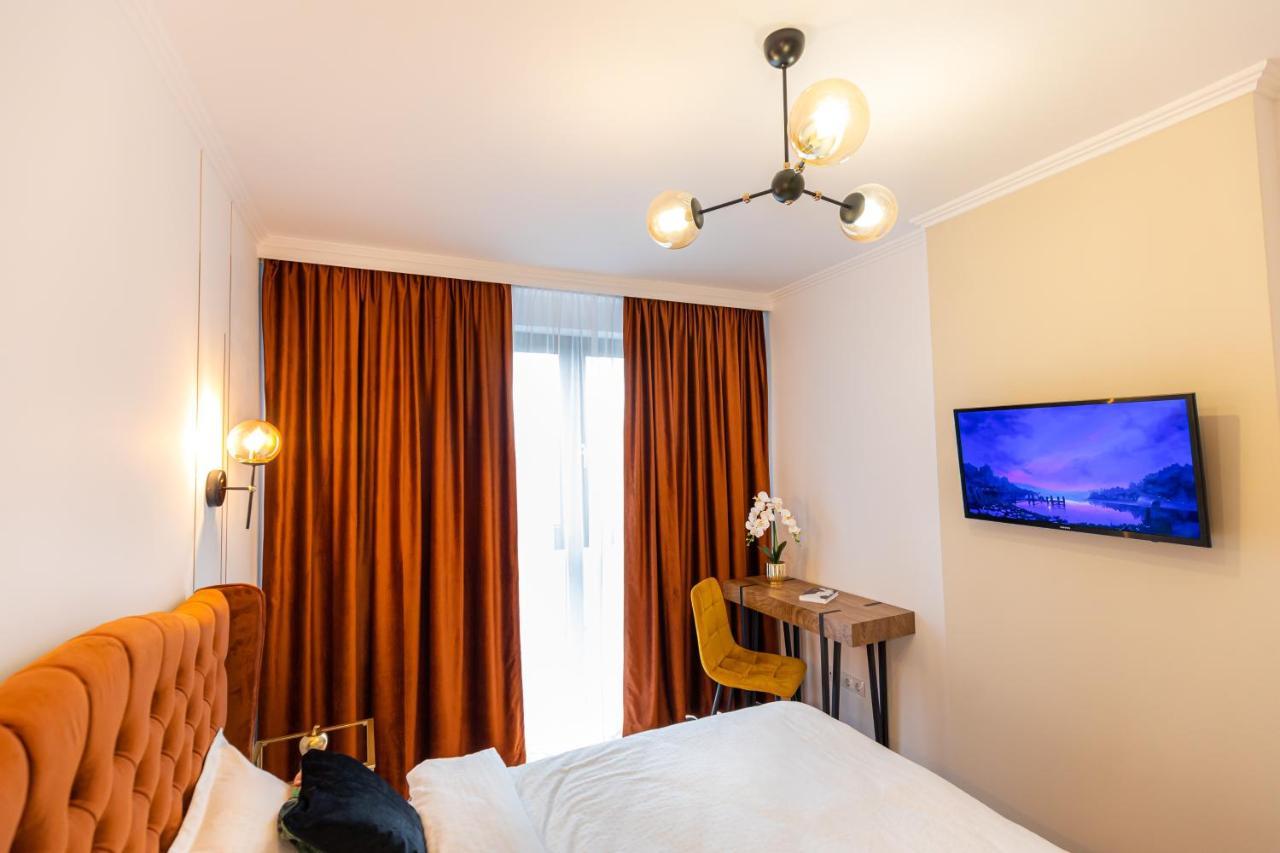 Moon Luxury Apartment - Sunset View คลูจ-นาโปกา ภายนอก รูปภาพ