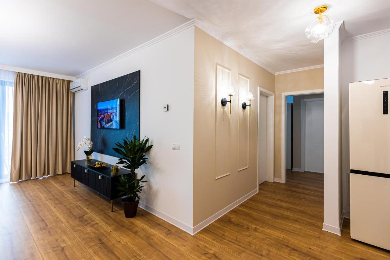 Moon Luxury Apartment - Sunset View คลูจ-นาโปกา ภายนอก รูปภาพ